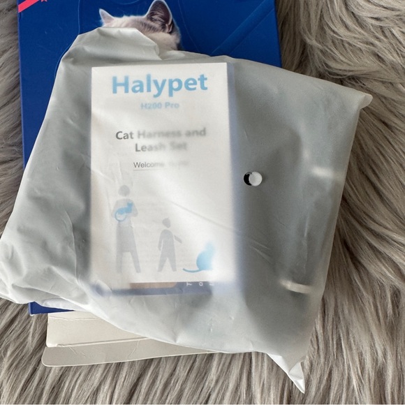 Halypet Cat Harness and Leash Set [ MAX Safety 3rd Gen ] - Picture 10 of 11